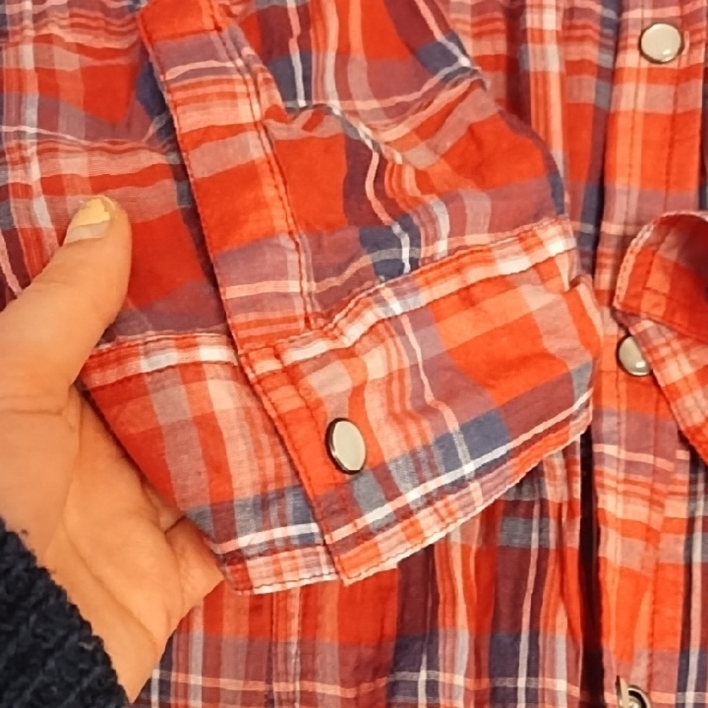 Old Navy Red and Blue Plaid Button Down Shirt 100% Cotton - Picture 5 of 8